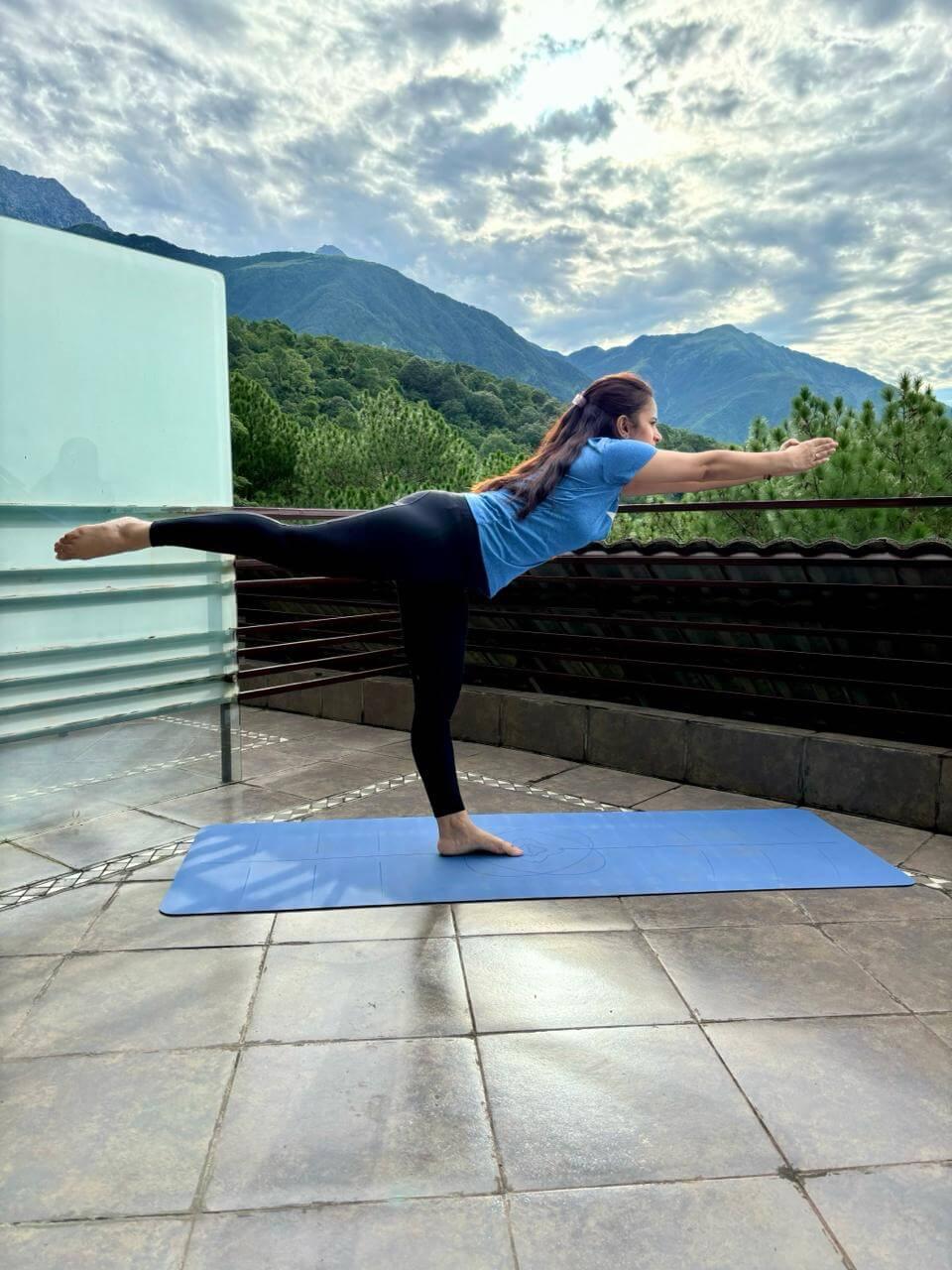 Instructor in nature